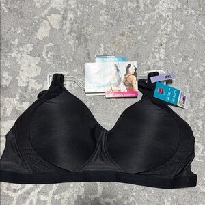 Hanes Black Cooling Comfort Bra